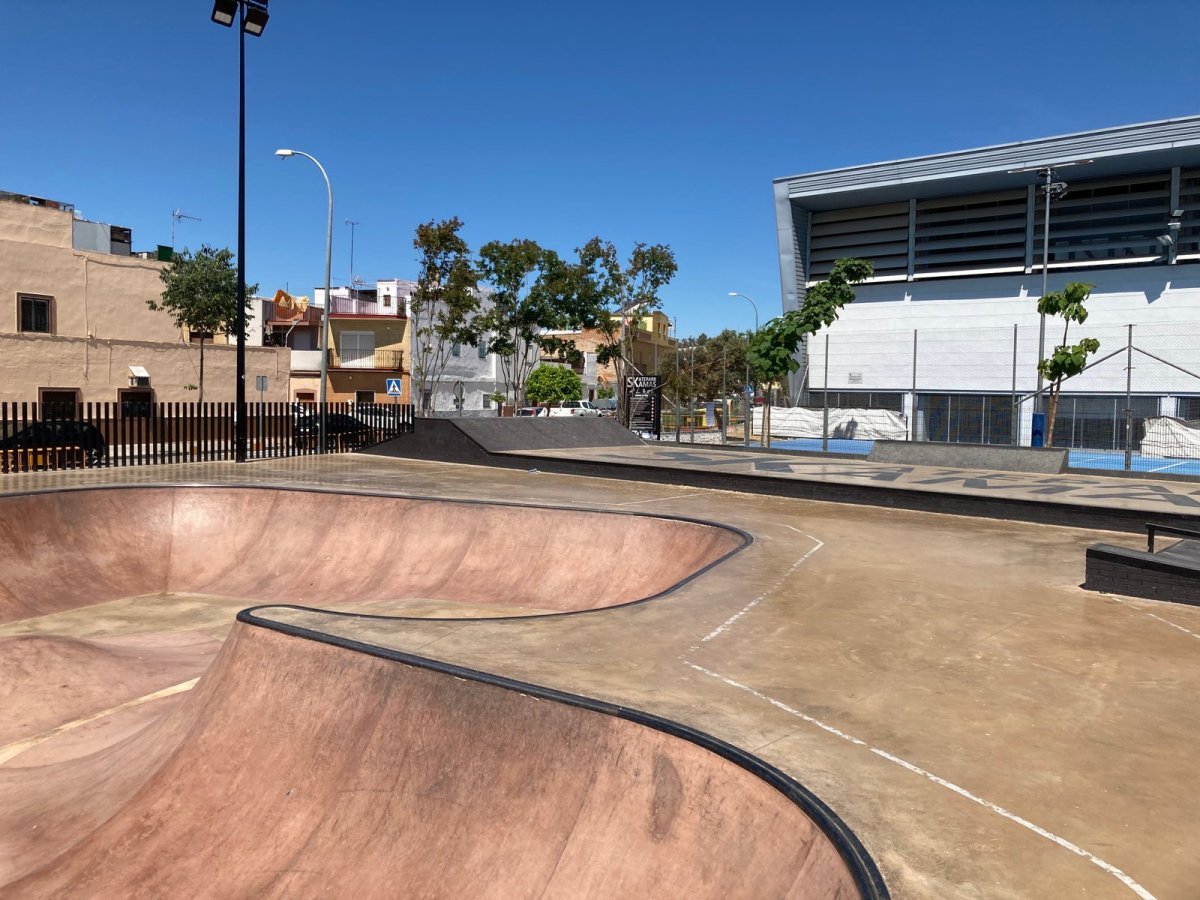 Nuevo Skatepark de CAMAS (Sevilla)