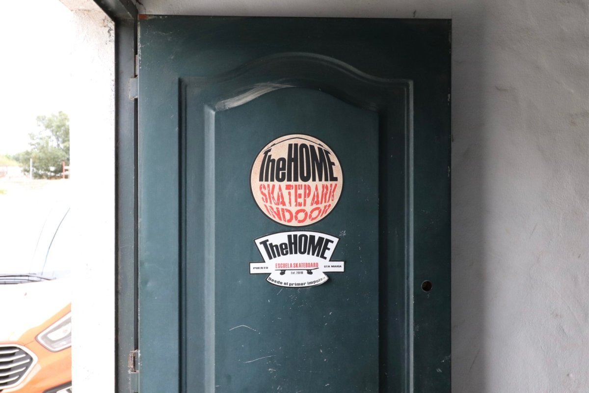 Fiestón en The HOME indoor skatepark.